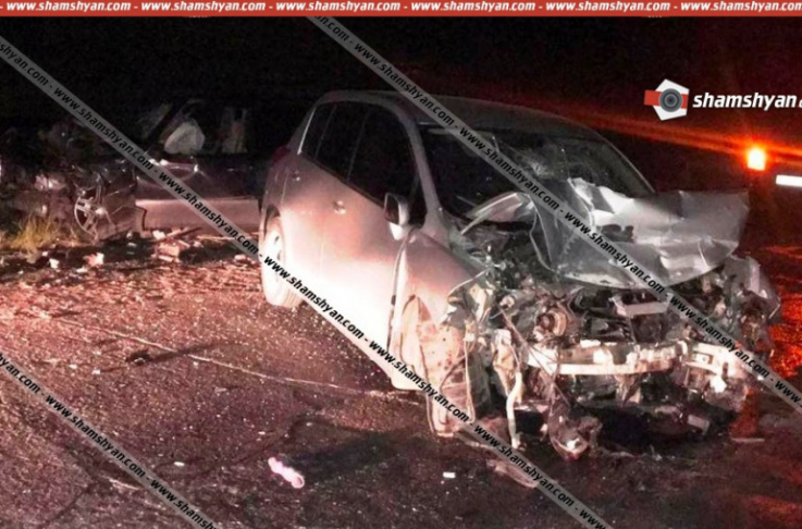 Ավտովթար Արագածոտնի մարզում. բախվել են Mercedes-ն ու Nissan-ը. վարորդները տեղափոխվել են հիվանդանոց