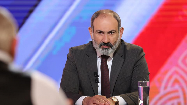 Քարոզարշավի վերջին օրը Նիկոլ Փաշինյանը հարցազրույց է տվել Պետրոս Ղազարյանին