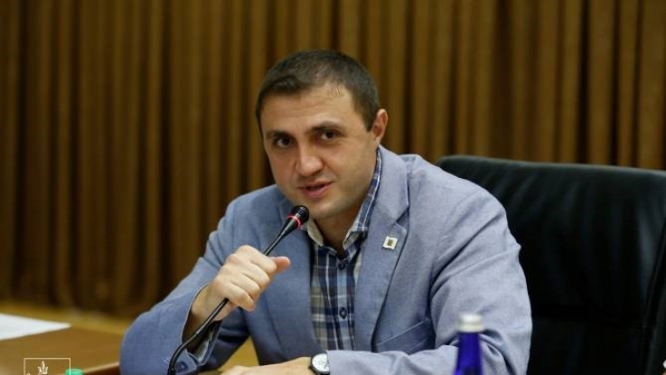 «Իմ քայլը» խմբակցության ավագանու անդամ Արման Անտոնյանին դանակահարել են