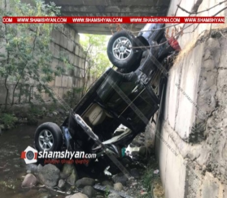Արագածոտնի մարզում 28-ամյա վարորդը Lexus-ով կամրջից ցած է ընկել