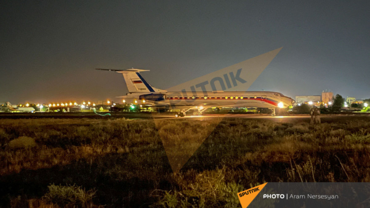 Ադրբեջանից գերիների վերադարձնող ինքնաթիռն արդեն վայրէջք է կատարել Երևանում