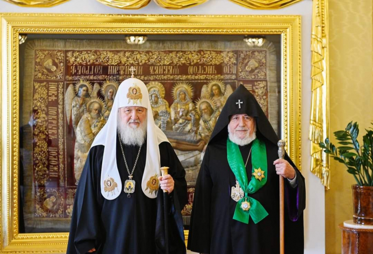 Ամենայն Հայոց Կաթողիկոսը հանդիպել է Մոսկվայի և Համայն Ռուսիո Պատրիարքի հետ