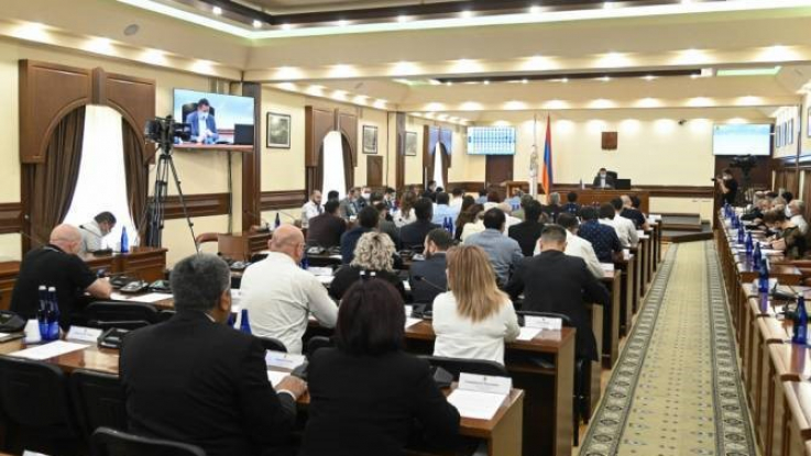 Մեկնարկել է Երևանի ավագանու նիստը