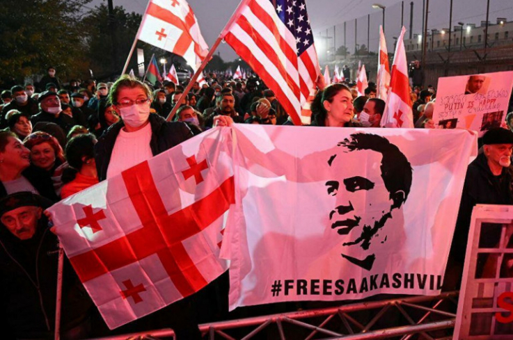 «Ազատություն Միշային». Թբիլիսիում մեկնարկել է զանգվածային բողոքի ակցիա՝ հաջակցության Սաակաշվիլիին