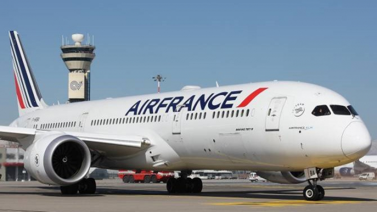Ֆրանսիան վերականգնում է ավիահաղորդակցությունը Աֆրիկայի հարավի հետ և մտցնում պարտադիր կարանտին