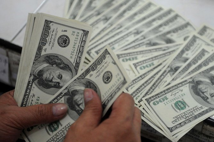 Դոլարի գինը բարձրացել է՝ հասնելով 497 դրամի