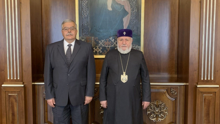 Ամենայն Հայոց Կաթողիկոսն ընդունեց ՀՅԴ Բյուրոյի ներկայացուցիչ Հակոբ Տեր-Խաչատուրյանին