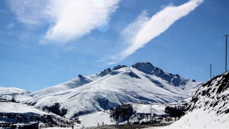 Փակ է Արագածոտնի մարզում Ամբերդ ամրոցից դեպի Քարի լիճ տանող ավտոճանապարհը