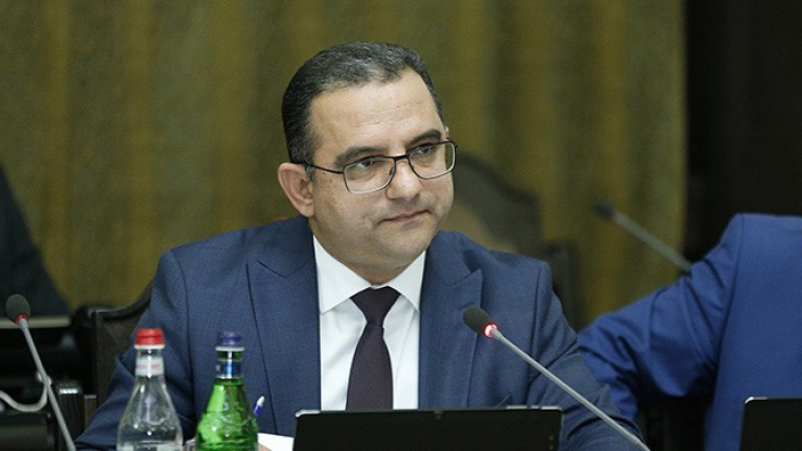 Վերաֆինանսավորման տոկոսադրույքի աճը տնտեսական աճի որոշակի սահմանափակումներ է առաջացնում. Ֆինանսների նախարար