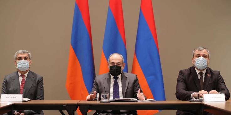 Փաշինյանը մասնակցել է արտախորհրդարանական քաղաքական ուժերի հետ համագործակցության խորհրդակցական ժողովի հերթական նիստին