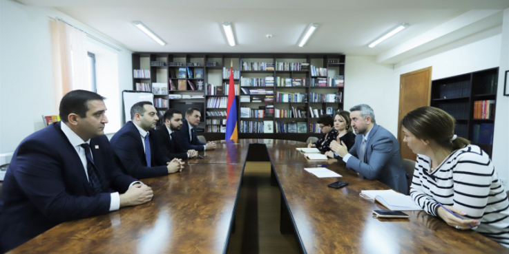 Քննարկվել են մշակույթի ոլորտում ԿԳՄՍՆ-ի և Երևանի քաղաքապետարանի միջև համագործակցության հարցերը