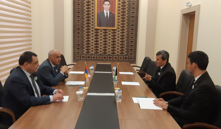 Արտաշես Թումանյանը Թուրքմենստանում քննարկել է երկկողմ և տարածաշրջանային տնտեսական համագործակցությանն առնչվող հարցեր