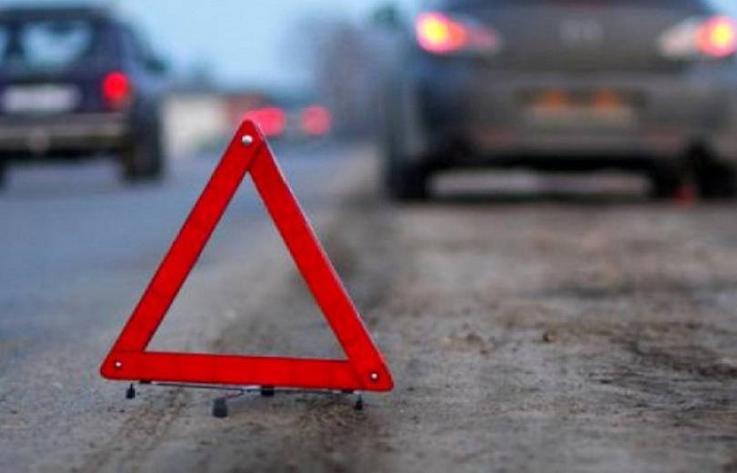 Մարշալ Բաբաջանյան փողոցում բախվել են Mercedes մակնիշի ավտոմեքենան և մոպեդը. տուժածը հոսպիտալացվել է