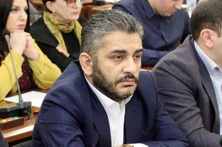 Կանգառասրահներում և հանրային այլ տարածքներում փոքր աղբամաններ կտեղադրվեն․ Աշոտ Սարգսյան