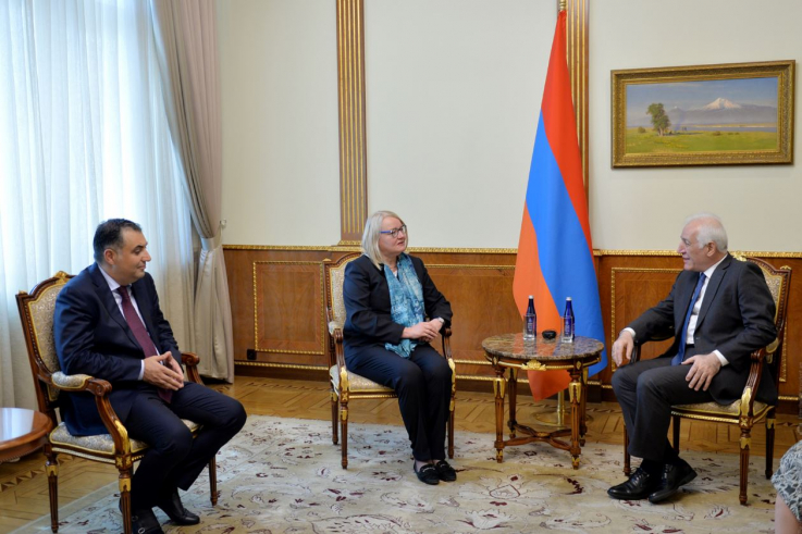 ՀՀ նախագահը հրաժեշտի հանդիպում է ունեցել Հայաստանում Լատվիայի դեսպանի հետ