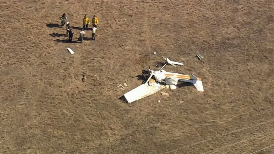 Կալիֆոռնիայի օդանավակայանում բախվել են երկու ինքնաթիռ