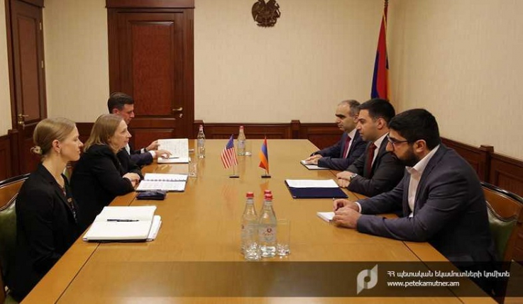 ՊԵԿ նախագահն ու ԱՄՆ դեսպանը քննարկել են մաքսային և հարկային ոլորտներում համագործակցության զարգացմանն առնչվող հարցեր
