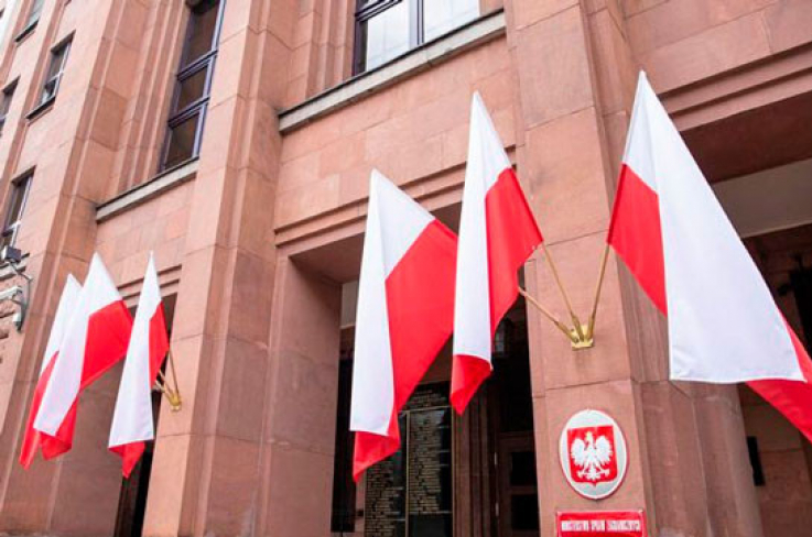 Լեհաստանի ԱԳՆ-ն հայրենակիցներին խորհուրդ է տվել լքել Բելառուսը