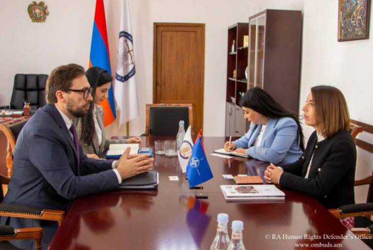 ՀՀ ՄԻՊ-ը Վրաստանում ՆԱՏՕ-ի Կապի գրասենյակի ղեկավարին է ներկայացրել Ադրբեջանի կողմից հայ զինծառայողների արտադատական սպանությունների մասին փաստերը