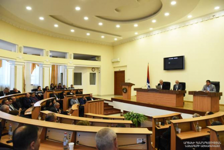 Արցախի Ազգային ժողովին են ներկայացվել երկրի նախագահի Հայաստանում կայացած հանդիպումների մանրամասները