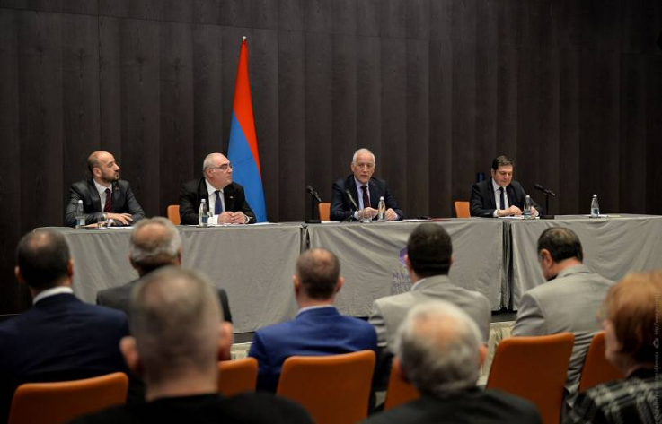 ՀՀ նախագահը Բուլղարիայի հայ համայնքի ներկայացուցիչների հետ հանդիպմանն անդրադարձել է տարածաշրջանի զարգացումներին