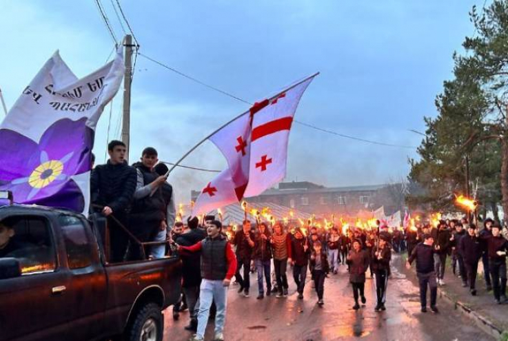 Ջահերով երթ՝ Թբիլիսիում