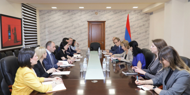 Ժաննա Անդրեասյանն ընդունել է ՄԱԿ-ի Եվրոպական տնտեսական հանձնաժողովի անդամներին