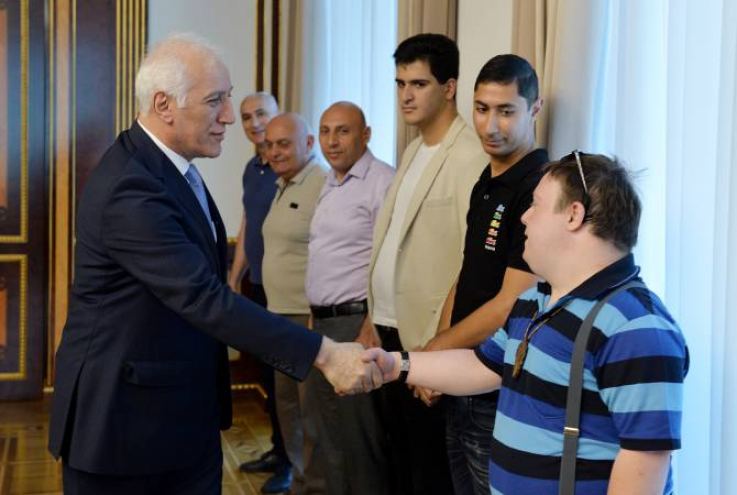ՀՀ նախագահն ընդունել է «Հայկական հատուկ օլիմպիադաներ» կազմակերպության ներկայացուցիչներին