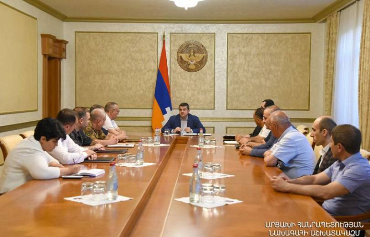 Արայիկ Հարությունյանն աշխատանքային խորհրդակցություն է անցկացրել