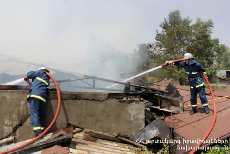 Արմավիրի մարզի Մյասնիկյան գյուղում անասնագոմի տանիք է այրվել