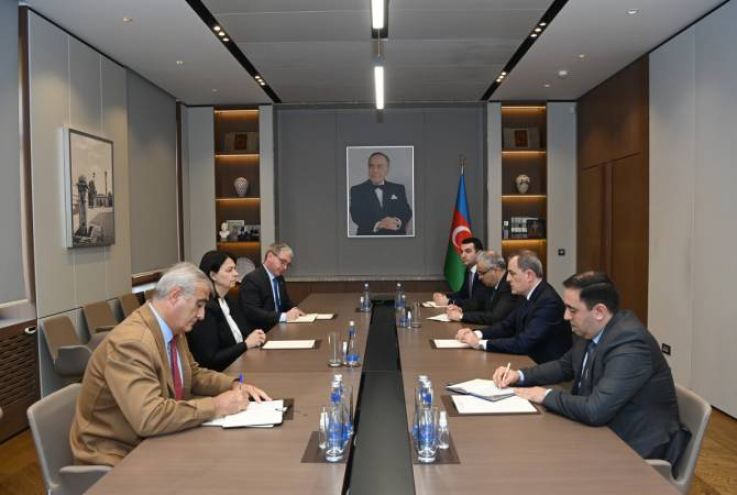 Հանդիպել են Ադրբեջանի արտգործնախարարն ու Ադրբեջանում ԿԽՄԿ-ի գրասենյակի ղեկավարը