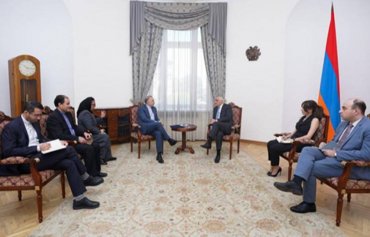 Գրիգորյանն ու Իրանի նորանշանակ դեսպանն անդրադարձել են հայ-իրանական միջկառավարական հանձնաժողովի գործունեությանը