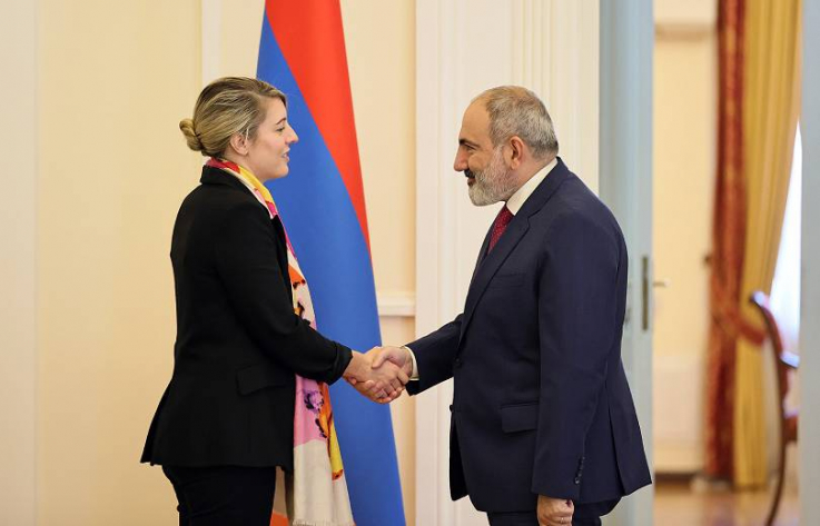 Փաշինյանն ու Կանադայի ԱԳ նախարարը Հայաստան-Ադրբեջան հարաբերությունների կարգավորմանն առնչվող հարցեր են քննարկել