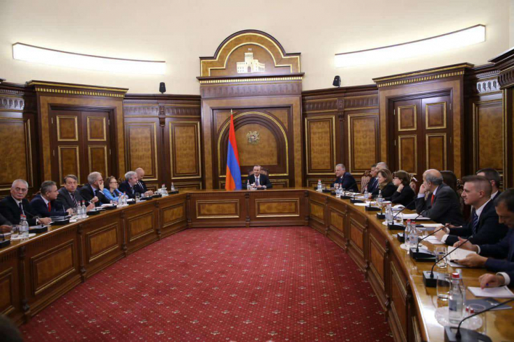 ԱԽ քարտուղարը և ՀՀ-ում հավատարմագրված ԵՄ դեսպանները քննարկել են անվտանգային համագործակցության ընդլայնման հարցեր