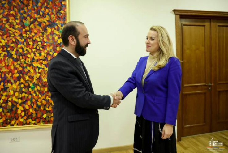 Արարատ Միրզոյանը և Տատյանա Մոլչանը մտքեր են փոխանակել տարածաշրջանային հարցերի շուրջ