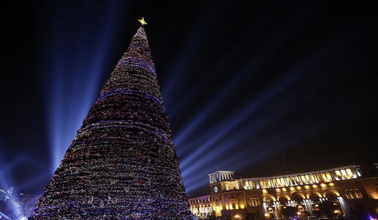 Երբ կվառվեն հանրապետության գլխավոր տոնածառի լույսերը