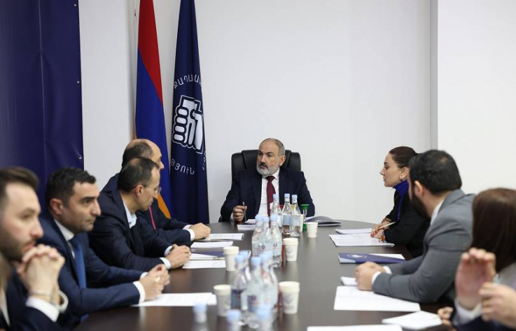 Փաշինյանի մասնակցությամբ «Քաղաքացիական պայմանագիր» կուսակցության վարչության նիստ է կայացել