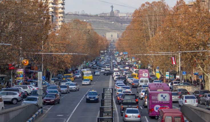 Գիշերը կդադարեցվի Մաշտոցի պողոտայի՝ Խորենացի փողոցի հատվածից մինչև Փակ շուկա հատվածի և Կիևյան կամրջի երթևեկությունը