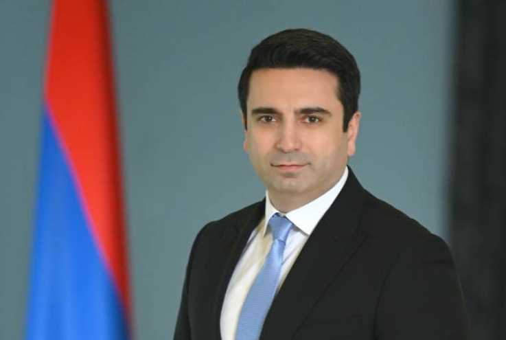 Բազմիցս ապացուցվել է, թե որքան մեծ դերակատարում ունեն կանայք բոլոր ոլորտներում. ԱԺ նախագահը ուղերձ է հղել Մարտի 8-ի առթիվ