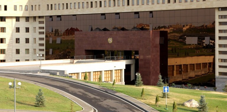 Ադրբեջանի ԶՈւ ստորաբաժանումները կրակ են բացել ՀՀ ԶՈւ դիրքերի ուղղությամբ