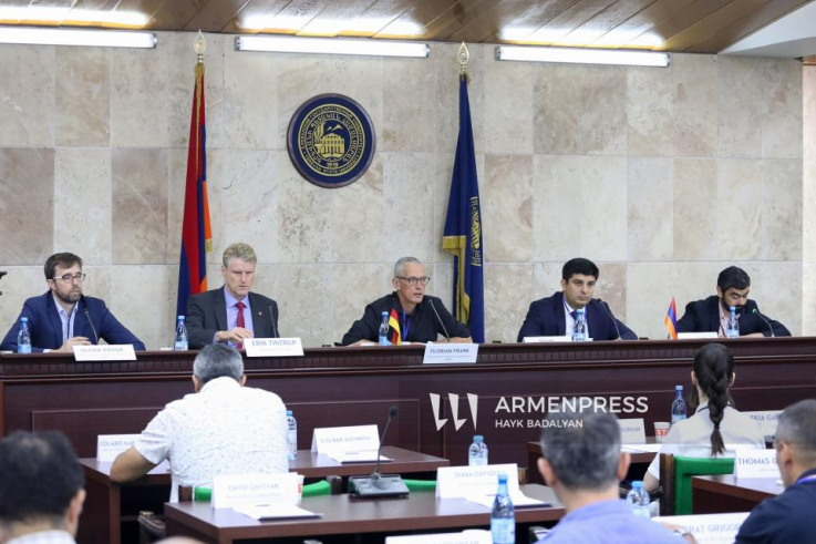 Երևանում մեկնարկեց հայ-գերմանական հետազոտական համագործակցության ձեռքբերումների ու հեռանկարների վերաբերյալ համաժողովը