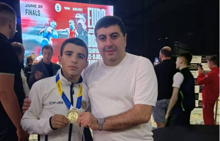 Պատանի բռնցքամարտիկ Սիմոն Սիմոնյանը հաղթել է ադրբեջանցի մրցակցին և դարձել Եվրոպայի չեմպիոն