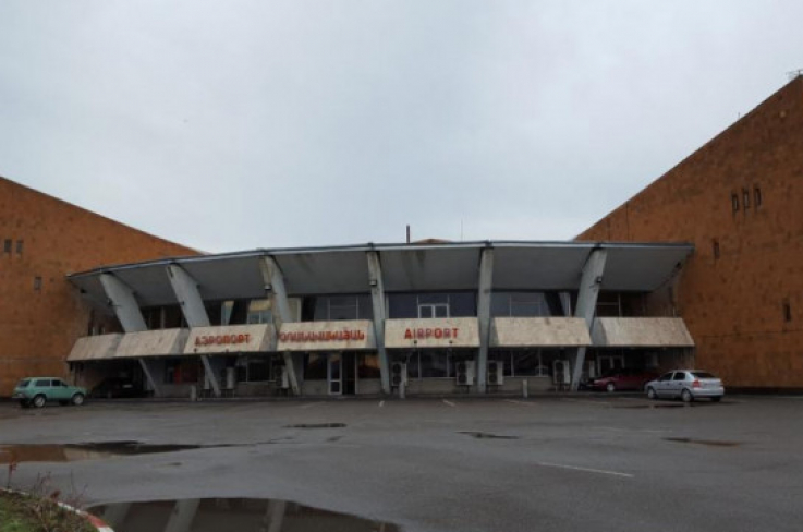 Ահազանգ է ստացվել, որ Գյումրի քաղաքի «Շիրակ» օդանավակայանում ռումբ է դրված