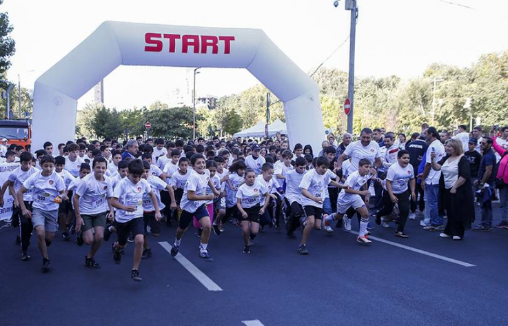 Անցկացվել է «YEREVAN COLOR RUN» վազքարշավը