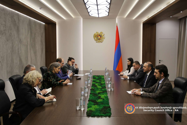 Քննարկվել են ՀՀ-ԵՄ հարաբերությունները