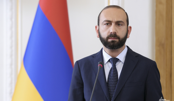 Արարատ Միրզոյանը 2020 թվականից հետո առաջին գրառումն է արել «Ֆեյսբուք»-ի իր էջում և լուսանկար հրապարակել