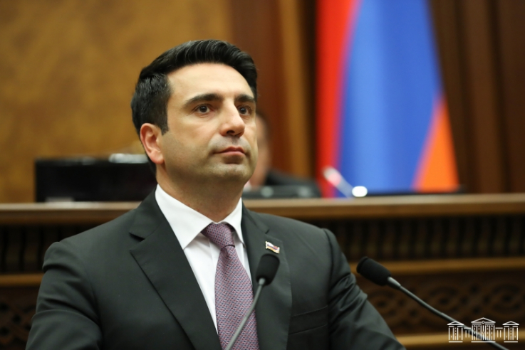 Խորհրդարանում այլևս ընդդիմություն չկա․ Ալեն Սիմոնյան