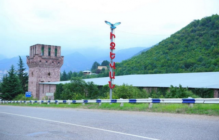 Իջևանի նախկին ղեկավարը մեղադրվում է պաշտոնեական լիազորությունները չարաշահելու համար. վարույթը դատարանում է