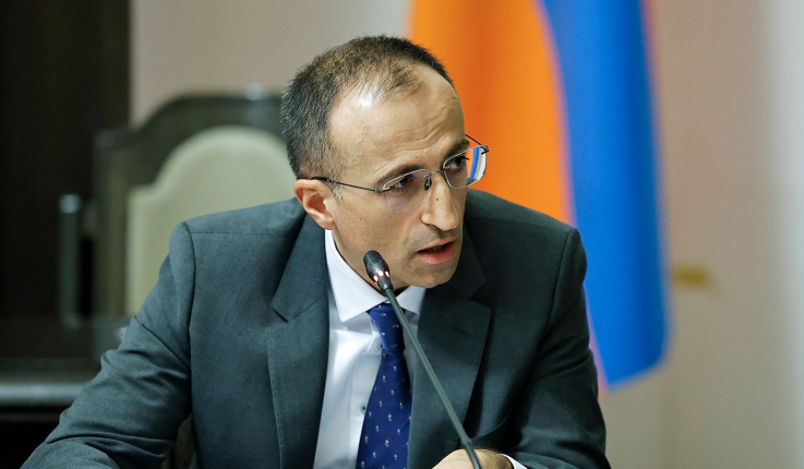 Սուտ է. Թորոսյանը՝ կենսաթոշակները և նպաստները անկանխիկ եղանակով ստանալու վերաբերյալ շահարկումների մասին