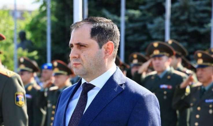 Նախարարի հրամանով ԶՈՒ ողջ անձնակազմը պարգևավճար կստանա. ՊՆ